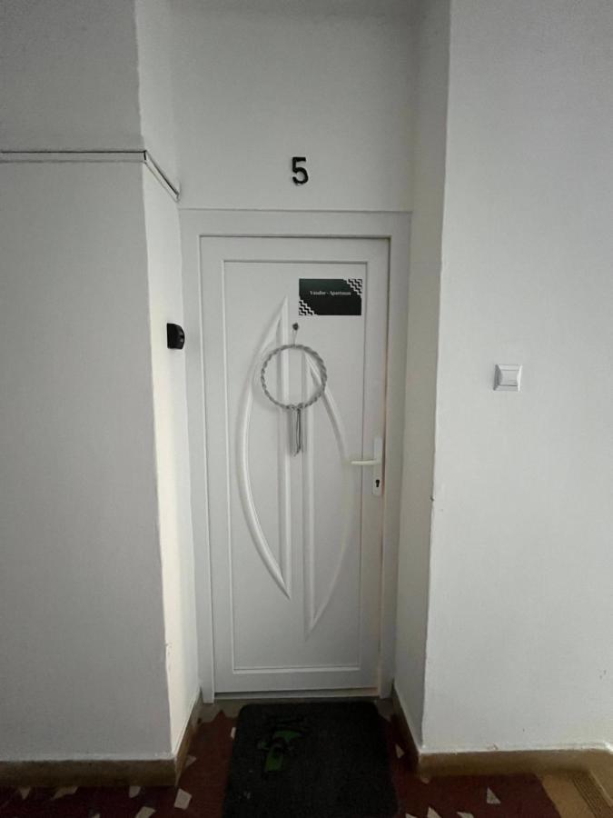 Vandor Apartman Veszprém Dış mekan fotoğraf